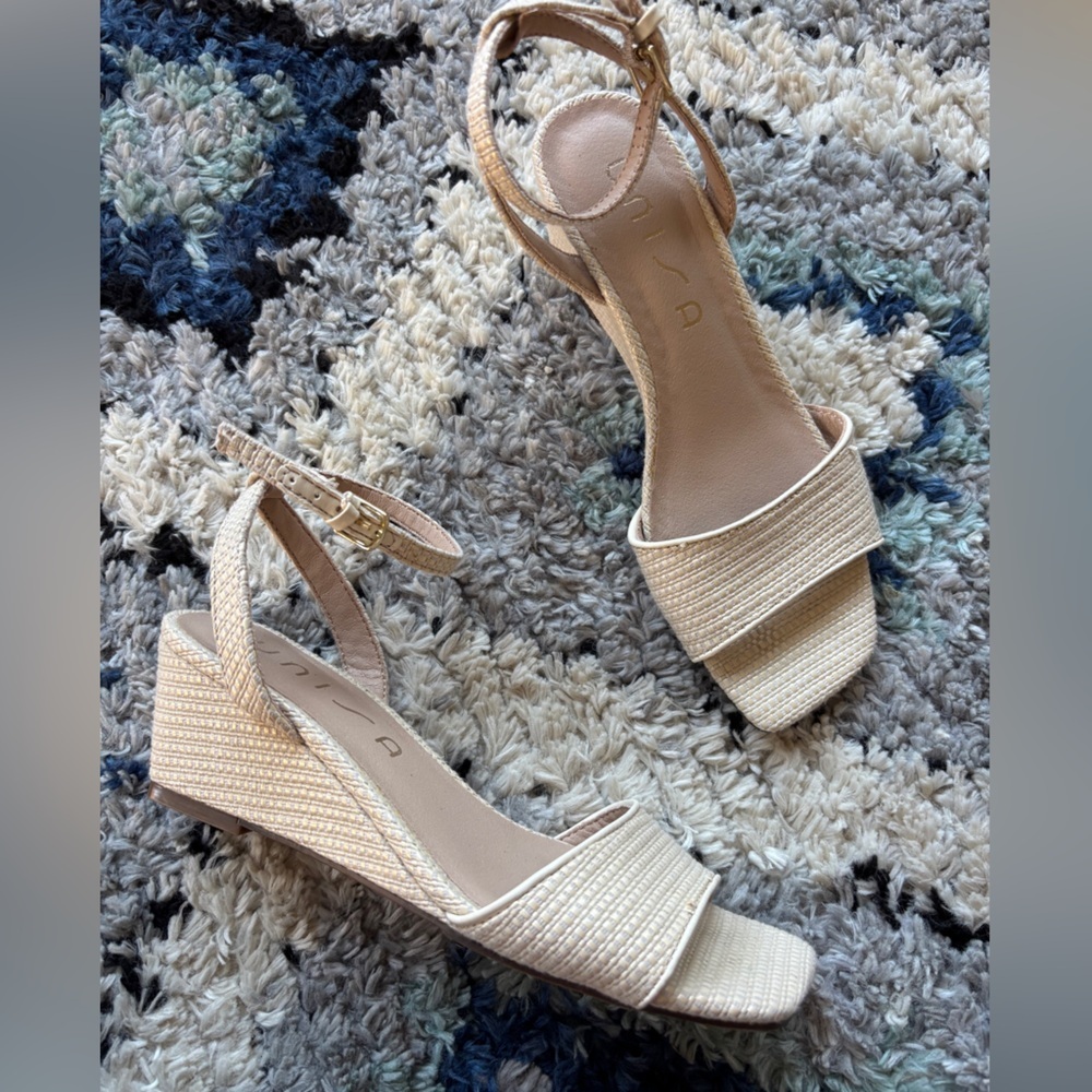 Unisa straw slim wedge sandal womens 6